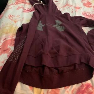 Maroon Under Armour sweatshirt